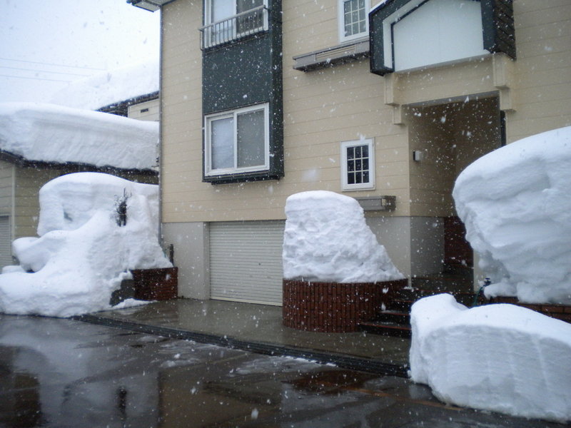 屋根融雪　小千谷　ロードヒーター　ロードヒーティング　融雪　
融雪屋根　克雪住宅　長岡　克雪補助金　高床　高床式　高床住宅
灯油融雪　ガス　小千谷市　ツーバイフォー　小千谷克雪補助金(その他リフォーム)