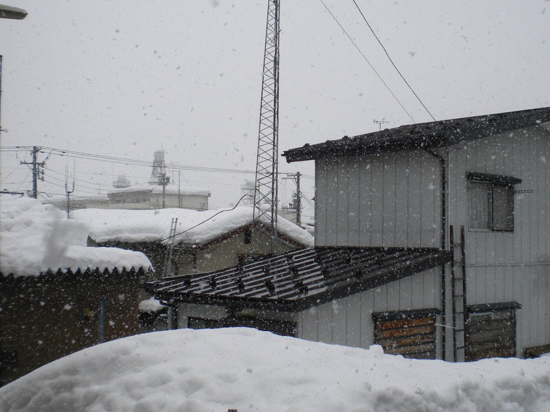 融雪　ランニングコスト　小千谷市　融雪式　屋根　ガス　融雪住宅 融雪コスト　屋根融雪　融雪リフォーム　ガス融雪　ガス式　融雪補助金　融雪ガス代
灯油融雪　灯油式融雪屋根　小千谷市克雪補助金　屋根はりかえ　融雪費用(屋根リフォーム)