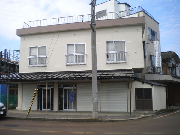 長岡市　リフォーム補助金　鉄骨リフォーム　ＡＬＣ板　外壁リフォーム　鉄階段塗装　屋上防水　シャッター塗装　塗装リフォーム(外壁塗装・張替リフォーム)