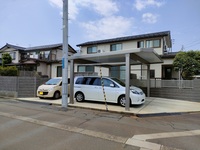 電柱移設
駐車スペースの出入りの障害となる電柱は電力会社と打ち合わせをして移設工事していただきました。